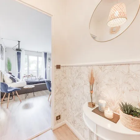 Lägenhet Le Cocon/10 Min De Paris, Rer A A 4 Min